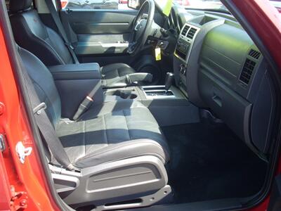 2007 Dodge Nitro R/T   - Photo 8 - Turlock, CA 95380