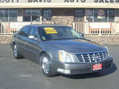 2007 Cadillac DTS Luxury II   - Photo 1 - Turlock, CA 95380