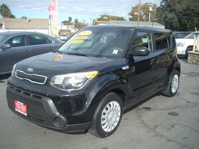 2015 Kia Soul   - Photo 2 - Turlock, CA 95380