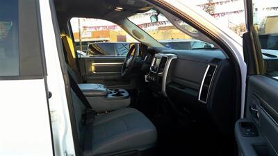 2017 RAM 1500 SLT   - Photo 7 - Turlock, CA 95380