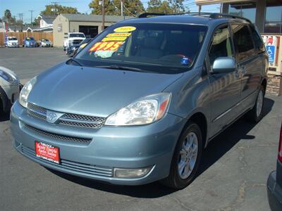 2005 Toyota Sienna XLE 7 Passenger   - Photo 2 - Turlock, CA 95380
