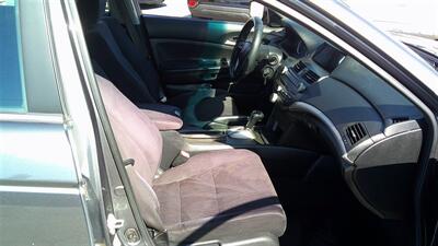 2011 Honda Accord LX-P   - Photo 7 - Turlock, CA 95380