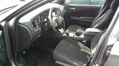 2013 Dodge Charger SE   - Photo 4 - Turlock, CA 95380