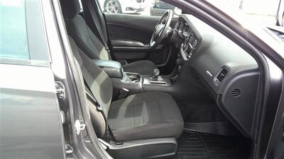 2013 Dodge Charger SE   - Photo 7 - Turlock, CA 95380