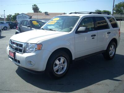 2011 Ford Escape XLT   - Photo 2 - Turlock, CA 95380