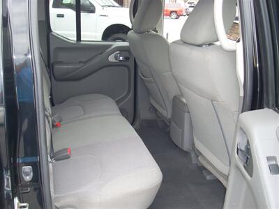 2019 Nissan Frontier SV - Photo 6 - Turlock, CA 95380