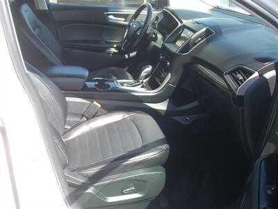 2016 Ford Edge SEL   - Photo 8 - Turlock, CA 95380