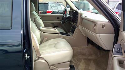 2005 GMC Yukon 1500 SLT   - Photo 8 - Turlock, CA 95380