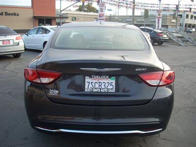 2016 Chrysler 200 Limited   - Photo 3 - Turlock, CA 95380