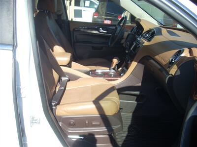 2017 Buick Enclave Leather   - Photo 7 - Turlock, CA 95380