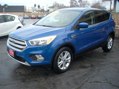 2017 Ford Escape SE   - Photo 2 - Turlock, CA 95380