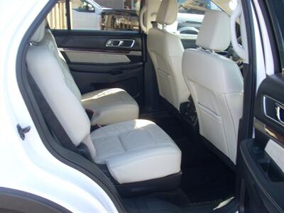 2018 Ford Explorer Platinum   - Photo 8 - Turlock, CA 95380
