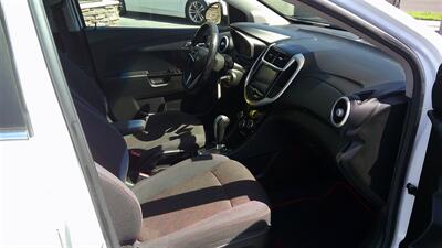 2017 Chevrolet Sonic LT Auto   - Photo 8 - Turlock, CA 95380