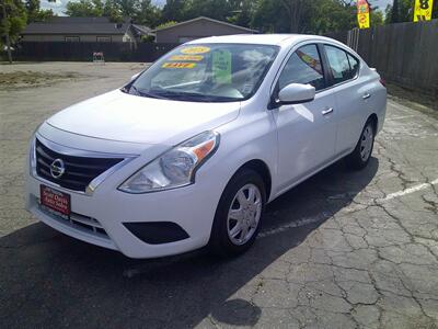 2018 Nissan Versa SV   - Photo 2 - Turlock, CA 95380