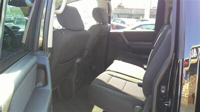 2011 Nissan Titan SV   - Photo 5 - Turlock, CA 95380