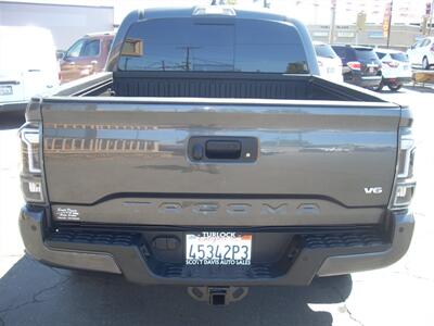 2020 Toyota Tacoma TRD Off-Road   - Photo 3 - Turlock, CA 95380