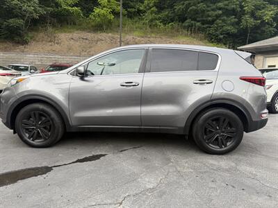 2017 Kia Sportage LX   - Photo 2 - Pittsburgh, PA 15226