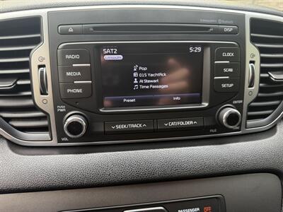 2017 Kia Sportage LX   - Photo 18 - Pittsburgh, PA 15226