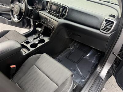 2017 Kia Sportage LX   - Photo 14 - Pittsburgh, PA 15226