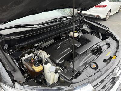 2017 Nissan Pathfinder SL   - Photo 11 - Pittsburgh, PA 15226