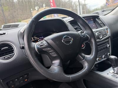 2017 Nissan Pathfinder SL   - Photo 16 - Pittsburgh, PA 15226