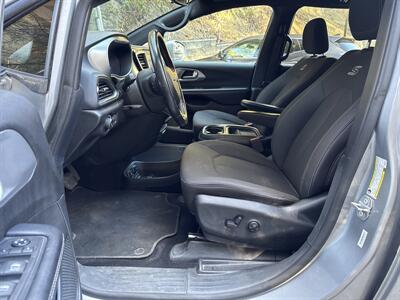 2018 Chrysler Pacifica Touring Plus   - Photo 20 - Pittsburgh, PA 15226
