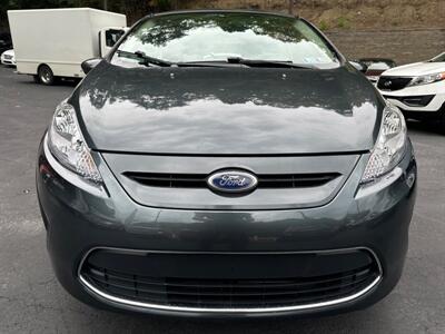 2011 Ford Fiesta SE   - Photo 2 - Pittsburgh, PA 15226