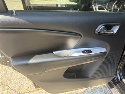 2015 Dodge Journey SXT - Photo 28 - Pittsburgh, PA 15226