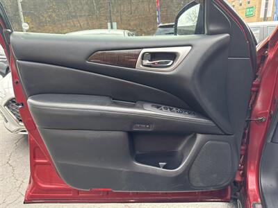 2014 Nissan Pathfinder Platinum - Photo 16 - Pittsburgh, PA 15226