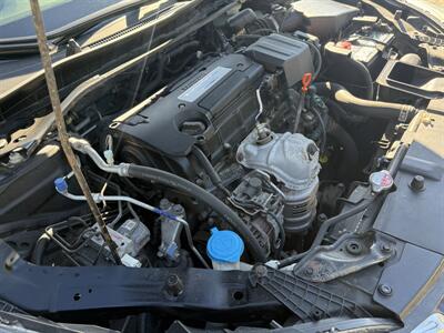 2015 Honda Accord Sport   - Photo 15 - Pittsburgh, PA 15226
