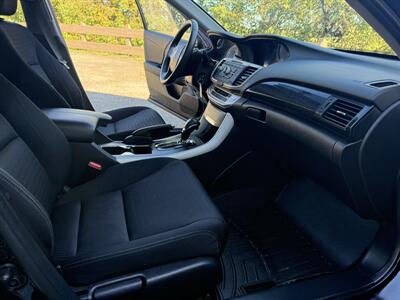 2015 Honda Accord Sport   - Photo 28 - Pittsburgh, PA 15226