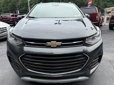 2017 Chevrolet Trax LT   - Photo 2 - Pittsburgh, PA 15226