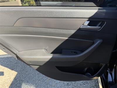 2017 Hyundai Sonata Sport   - Photo 24 - Pittsburgh, PA 15226