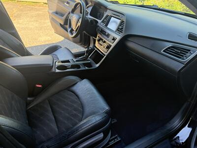 2017 Hyundai Sonata Sport   - Photo 31 - Pittsburgh, PA 15226