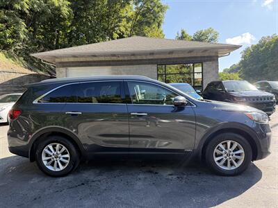 2019 Kia Sorento LX - Photo 4 - Pittsburgh, PA 15226