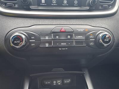2018 Kia Sorento LX - Photo 24 - Pittsburgh, PA 15226