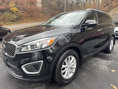 2018 Kia Sorento LX - Photo 1 - Pittsburgh, PA 15226