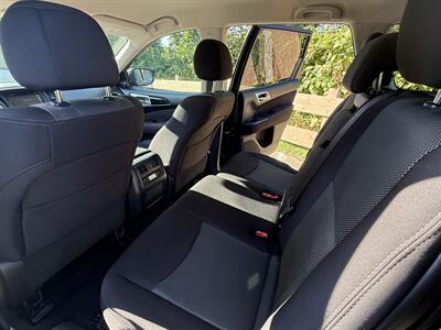 2017 Nissan Pathfinder SV   - Photo 13 - Pittsburgh, PA 15226