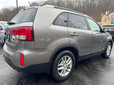 2014 Kia Sorento LX   - Photo 5 - Pittsburgh, PA 15226