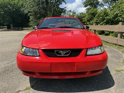 2000 Ford Mustang CONVERTIBLE   - Photo 2 - Pittsburgh, PA 15226