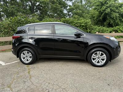 2017 Kia Sportage LX - Photo 4 - Pittsburgh, PA 15226