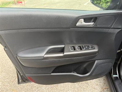 2017 Kia Sportage LX - Photo 16 - Pittsburgh, PA 15226