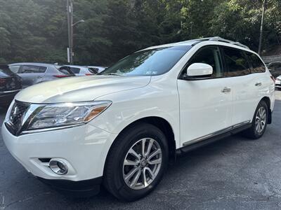 2013 Nissan Pathfinder SL   - Photo 1 - Pittsburgh, PA 15226