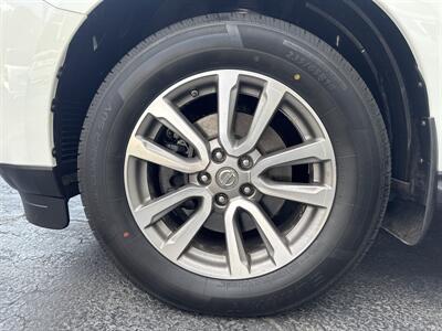 2013 Nissan Pathfinder SL   - Photo 11 - Pittsburgh, PA 15226