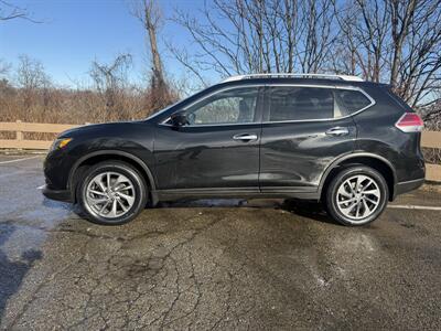 2016 Nissan Rogue SL   - Photo 2 - Pittsburgh, PA 15226