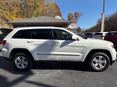 2012 Jeep Grand Cherokee Laredo   - Photo 4 - Pittsburgh, PA 15226