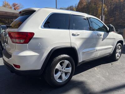 2012 Jeep Grand Cherokee Laredo   - Photo 5 - Pittsburgh, PA 15226