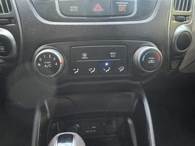 2015 Hyundai TUCSON GLS   - Photo 27 - Pittsburgh, PA 15226