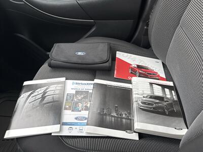 2014 Ford Taurus SEL AWD - Photo 29 - Pittsburgh, PA 15226