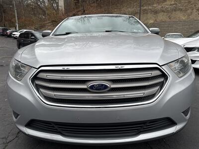 2014 Ford Taurus SEL AWD - Photo 2 - Pittsburgh, PA 15226